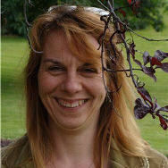 Jacquie Sewter children's entertainer and face painter